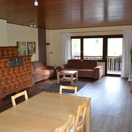 Haus Emil Unter Der Burg Apartman Dahn