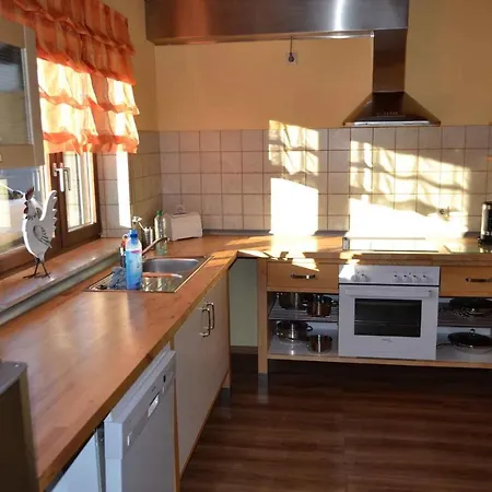 Haus Emil Unter Der Burg Apartman Dahn